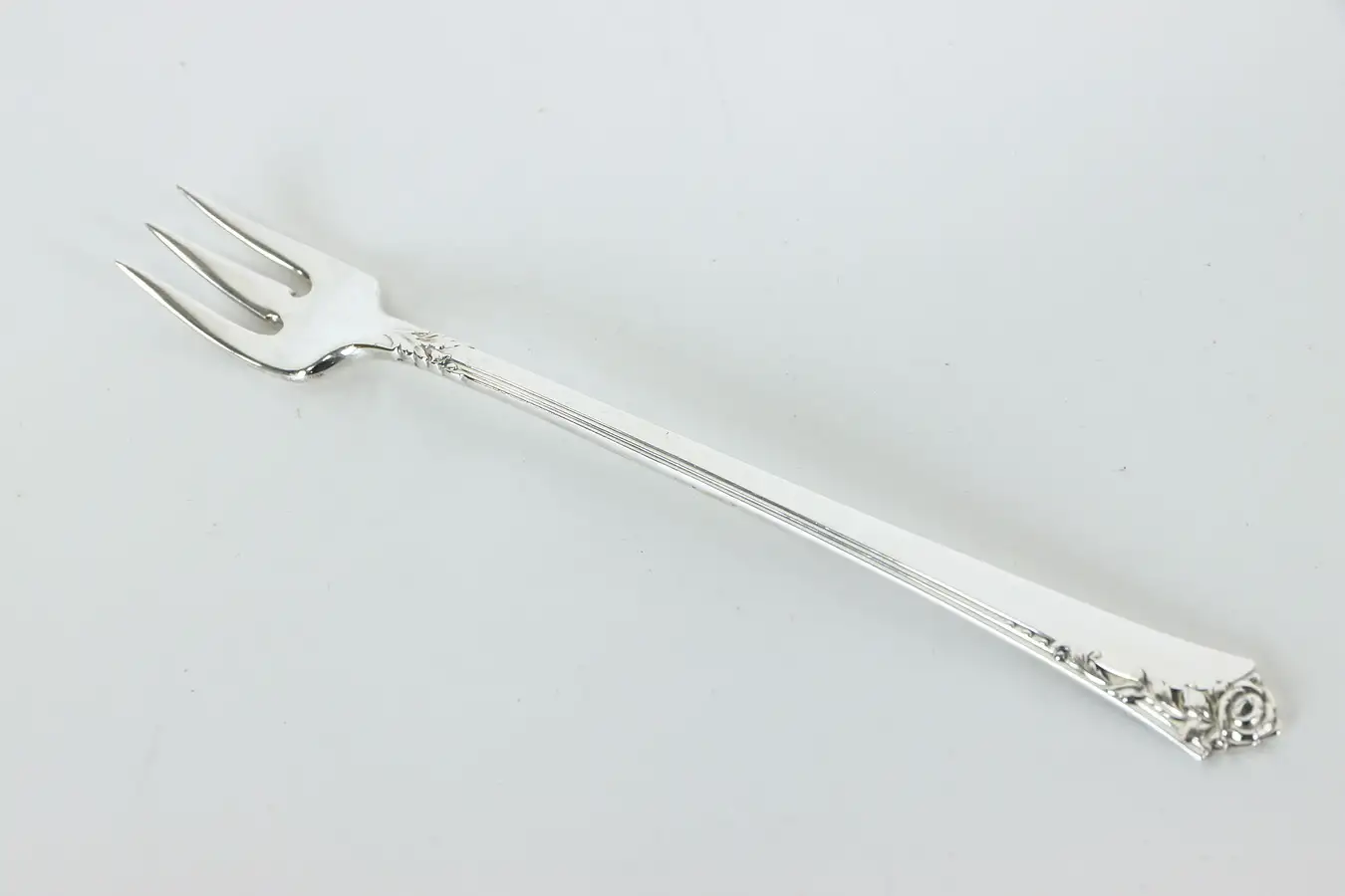 Main image of Sterling Silver Heirloom Damask Rose Lemon Fork 5.5"