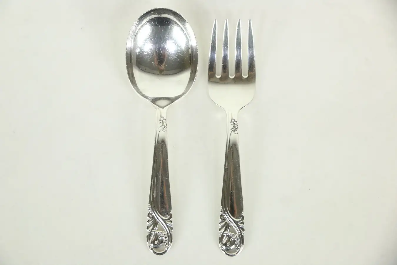 Main image of International Sterling Silver Child Baby Fork & Spoon Set, Spring Glory, No Mono
