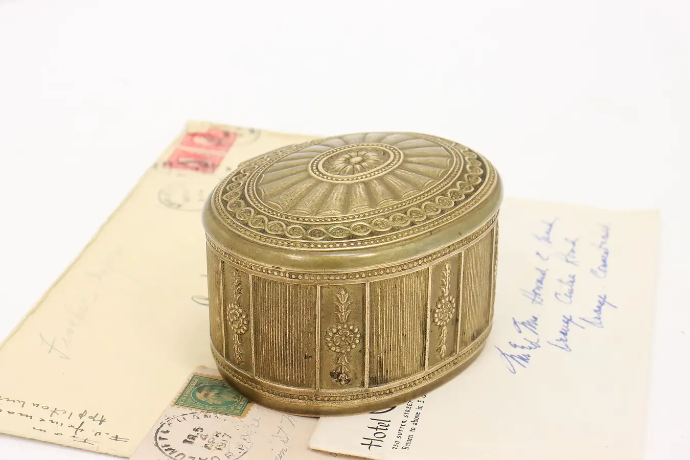 Main image of Tiffany Studios Antique Adam Pattern Bronze Desktop Inkwell