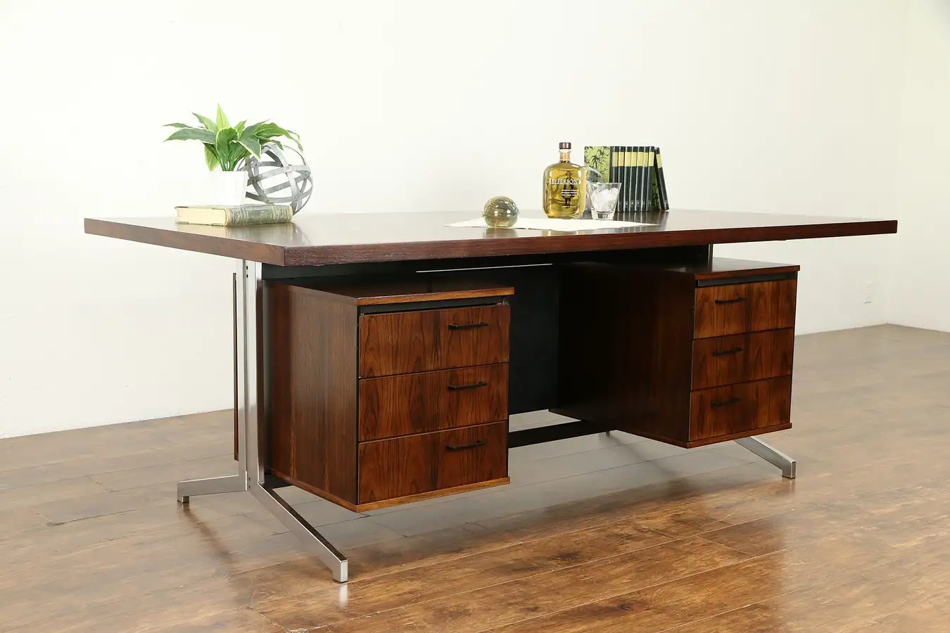 Main image of Rosewood Scandinavian Midcentury Modern 1960 Vintage Danish Desk