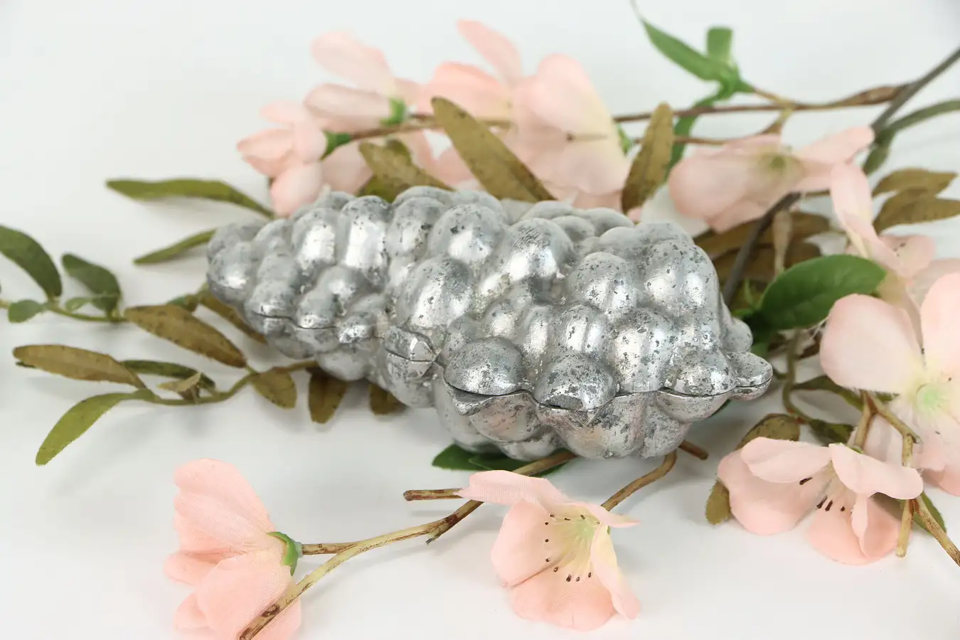 Main image of Bunch of Grapes Farmhouse Ice Cream or Chocolate Antique Mold, S & Co.