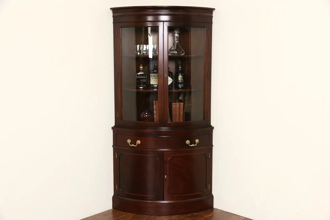 Main image of Hickory Signed Georgian Vintage Mahogany Corner Cabinet, Curved Glass Doors