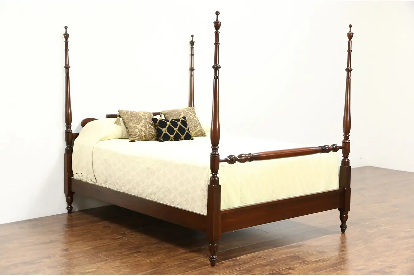 Main image of Cherry Traditional Queen Size 4 Poster Vintage Bed, Signed Harden