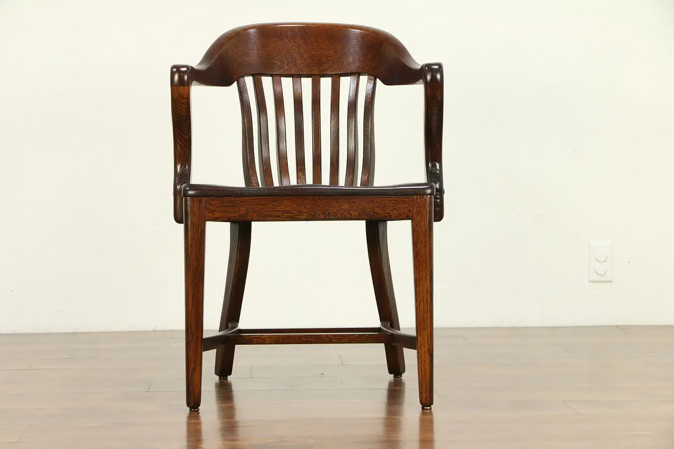 Main image of Quarter Sawn Oak 1910 Antique Banker, Desk or Office Chair