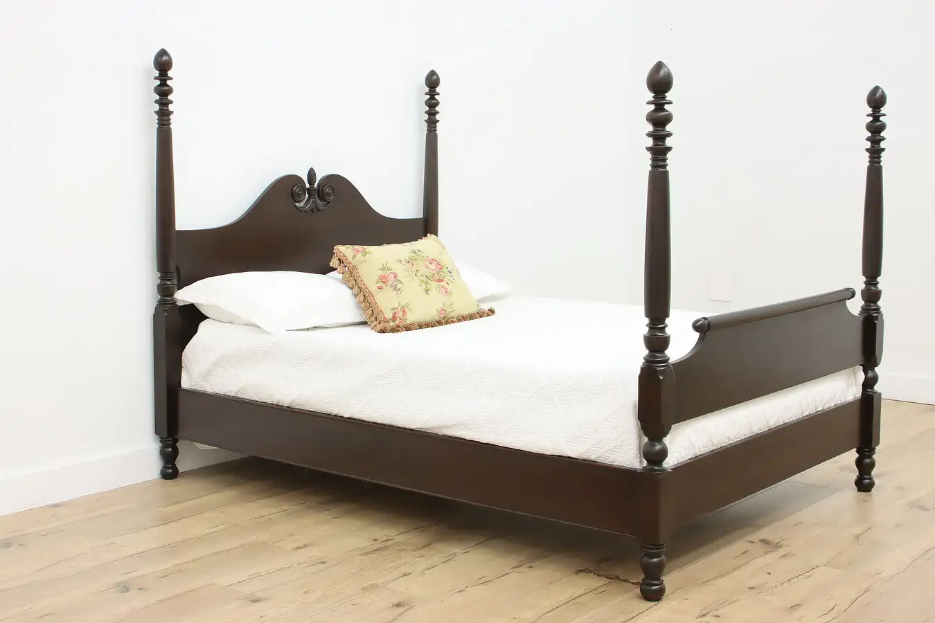 Main image of Traditional Antique Carved Mahogany Full Size 4 Poster Bed