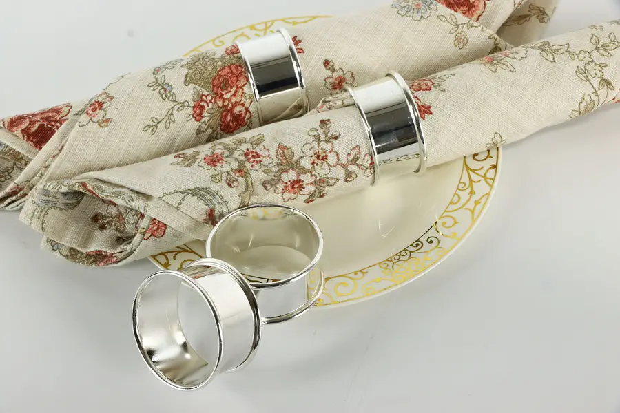 Photo of Set of 4 Silverplate Vintage Napkin Rings