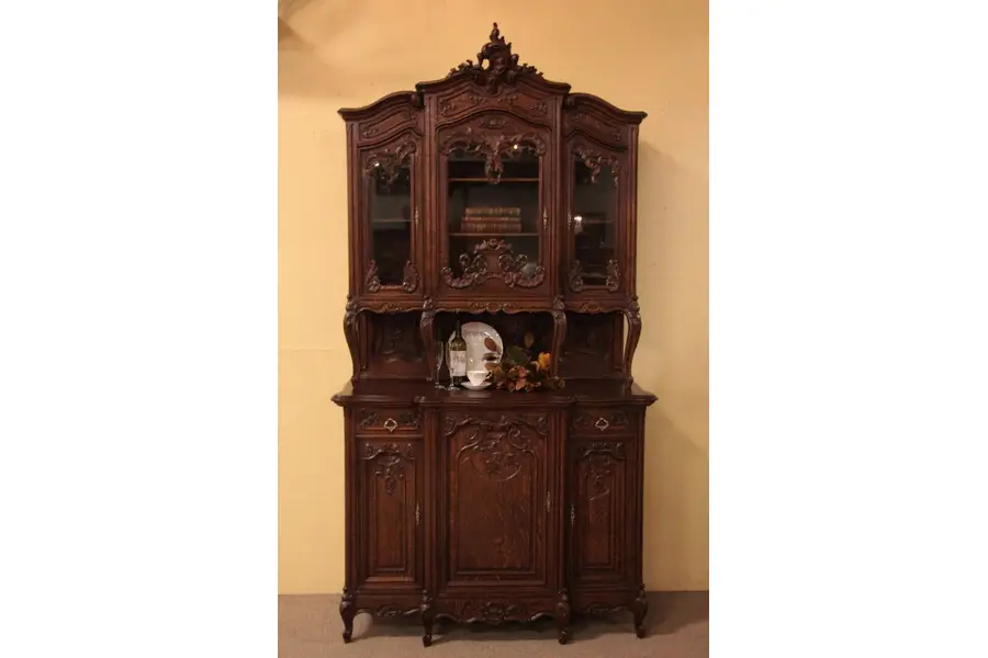 Photo of Back Bar, Sideboard or Server & China, Curio Cabinet
