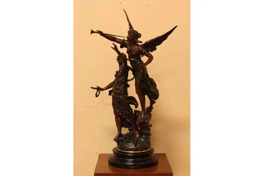 Photo of L'Immortalite Antique Sculpture, signed L & F Moreau