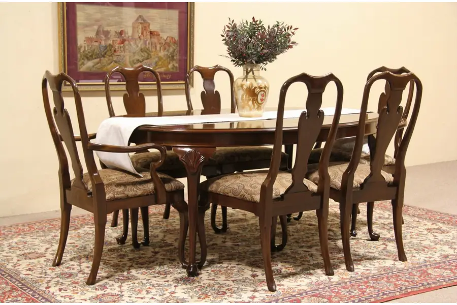 Photo of Councill Georgian Vintage Mahogany Dining Set, Banded Dining Table, 8 Chairs