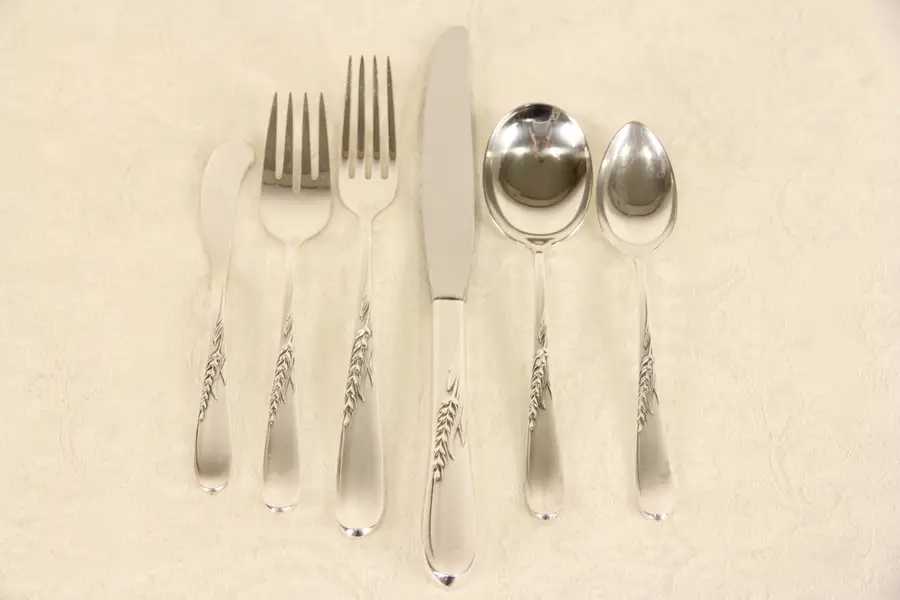 Photo of Wheat by Reed & Barton 6 Piece Sterling Silver Place Setting
