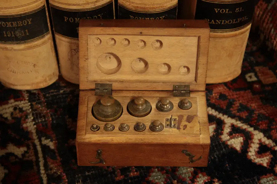 Photo of Set of Scale Weights, Mahogany Case