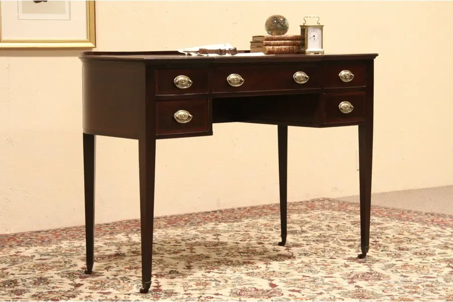 Dressing Table Desk, Leather Top, Beveled Mirror Dressing Table Desk, Leather Top, Beveled Mirror