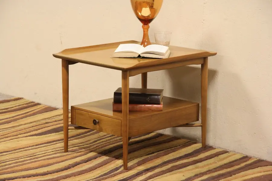 Photo of Midcentury Modern Round Vintage 1960's Morganton End or Lamp Table