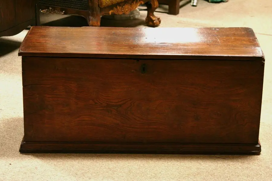 Photo of New England 1800 Country 6 Board Trunk or Chest