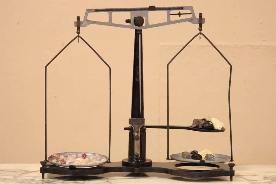 Photo of Chicago Apparatus Milvay Balance Scale