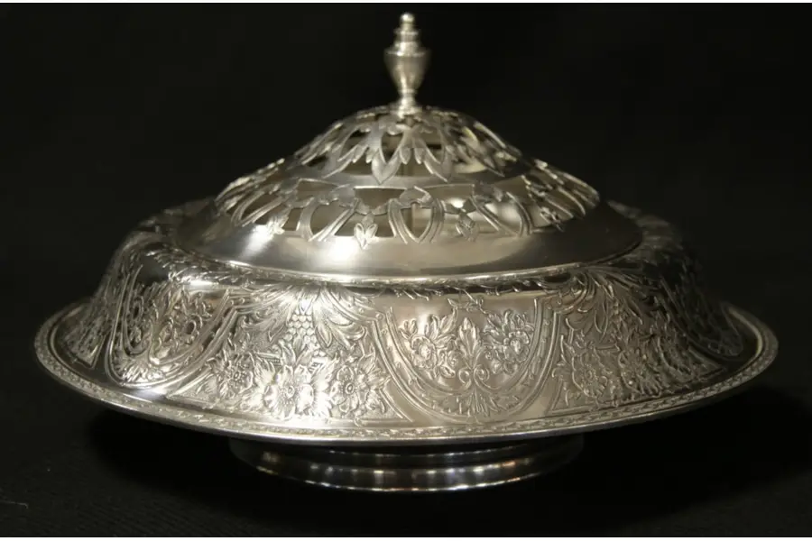 Photo of Wilcox Paisley Silverplate Centerpiece Flower Arranger