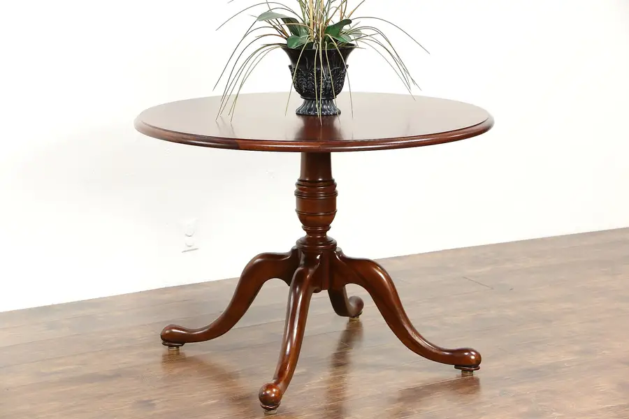 Photo of Councill Signed Round Vintage Hall Center, Lamp or Breakfast Table