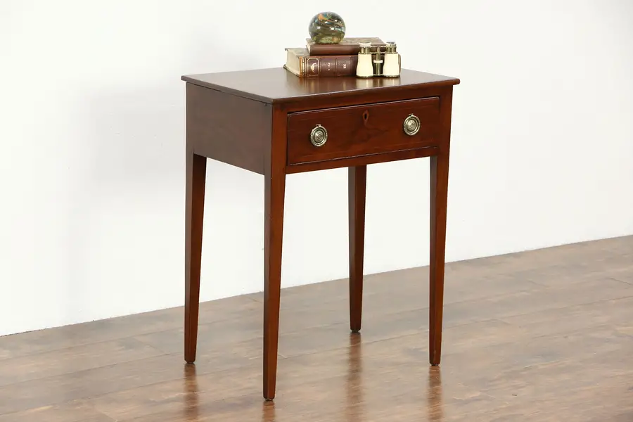 Photo of Hepplewhite 1830's Antique Walnut Lamp Table or Nightstand