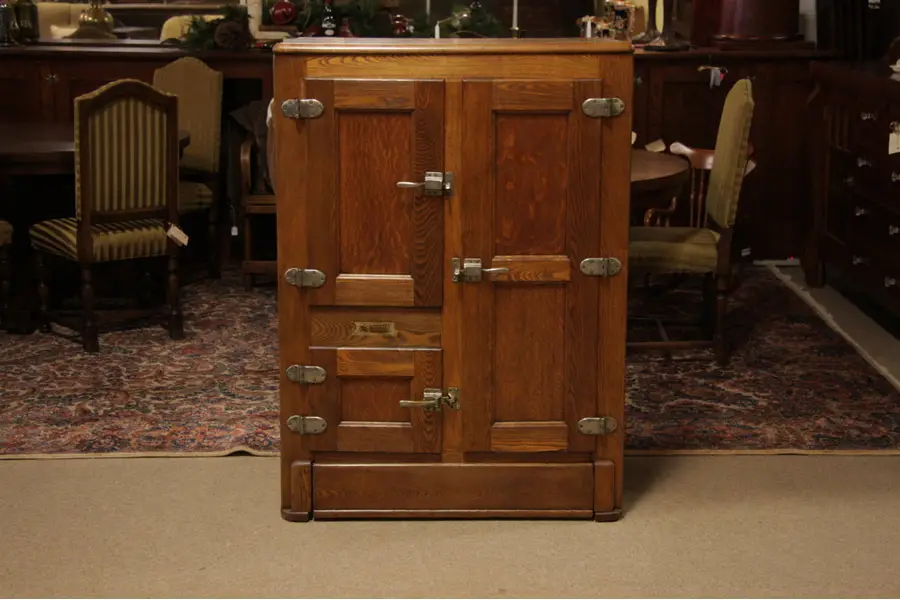 Photo of Leonard Oak Ice Box Refrigerator 1921