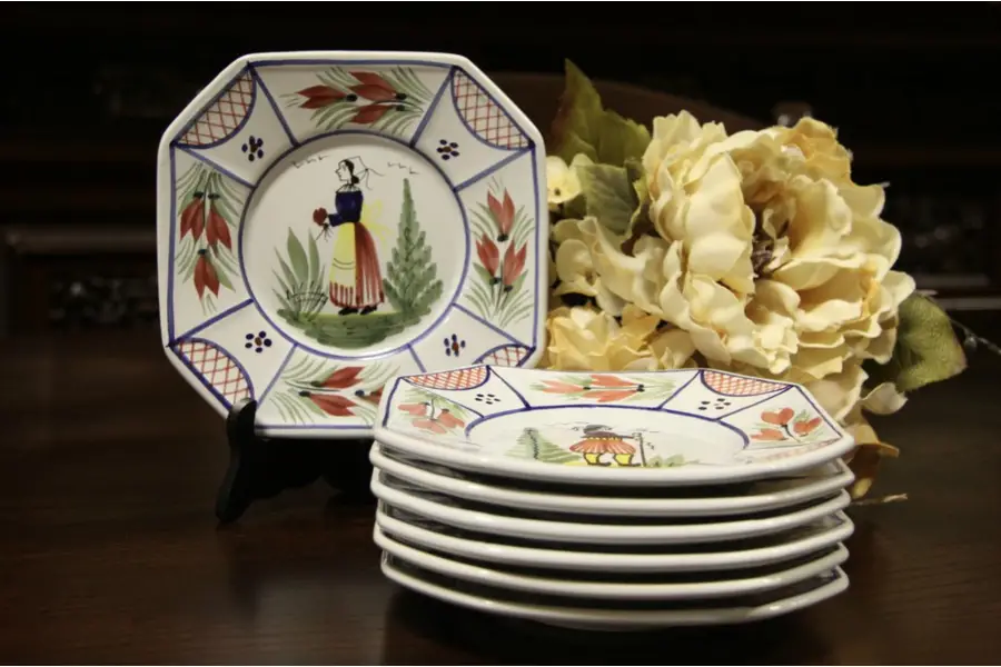 Photo of Quimper Brittany France Hand Painted Set of 7 Plates