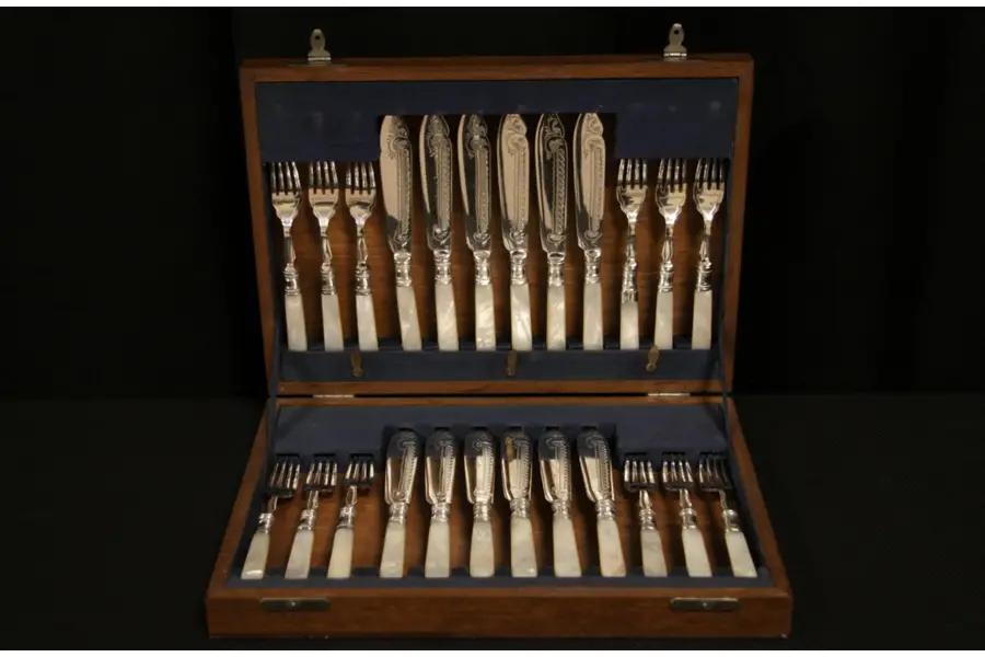 Photo of Silverplate & Pearl Fish Silverware Set for 12 in Oak Case