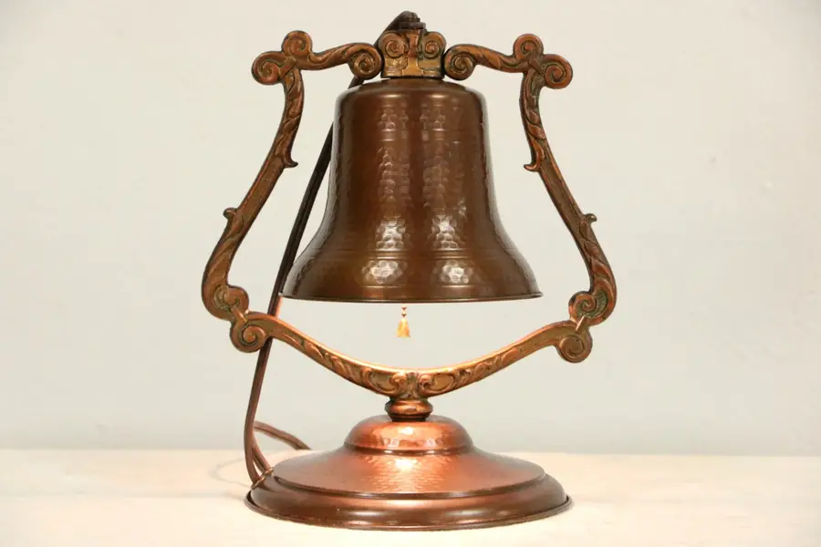 Photo of Arts & Crafts 1900 Antique Hammered Copper Desk Lamp
