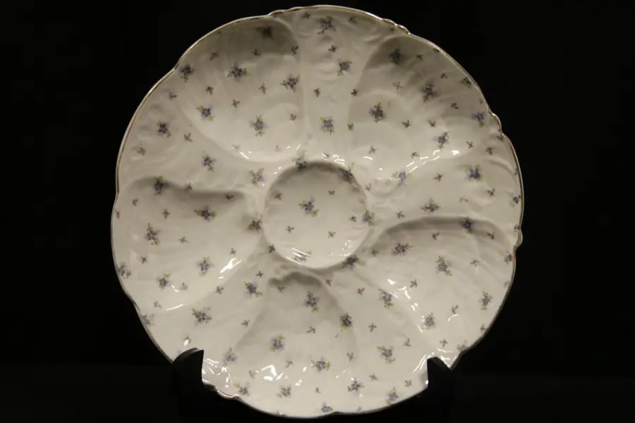 Photo of Carlsbad CSM Austria 1900 Antique Oyster Plate