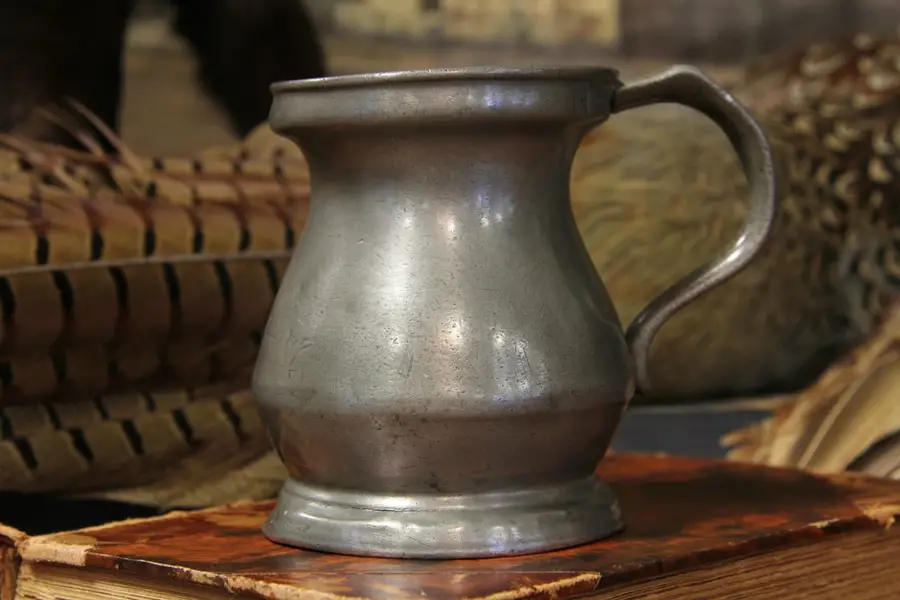 Photo of Engish Pewter Antique Pub Half Pint Tankard