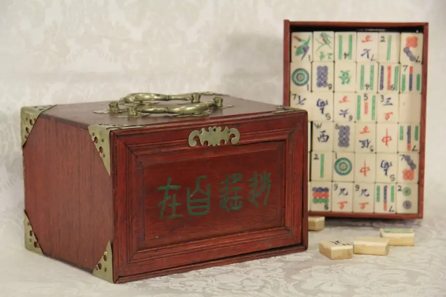 Photo of Mah Jong 1920 Chinese Majong Game Set, Rosewood Case