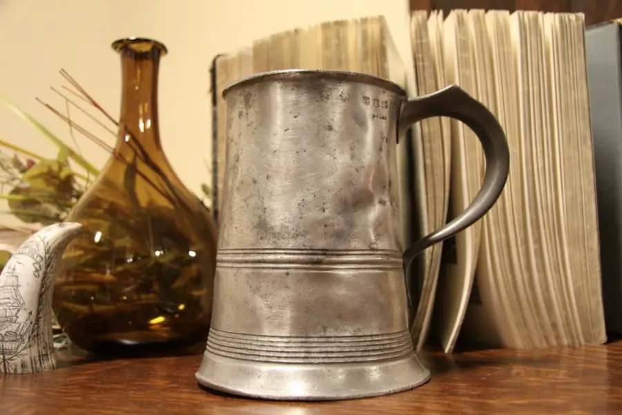 Photo of Early 1800's Antique English Quart Pewter Mug