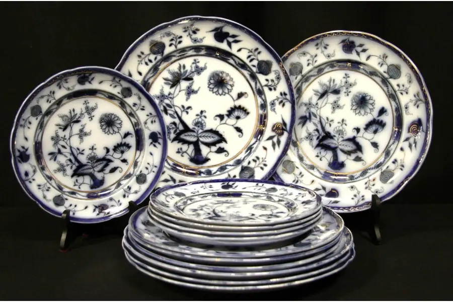 Photo of Grimwades Carro 1890 Antique Flow Blue China Group 13 Plates, 3 Sizes