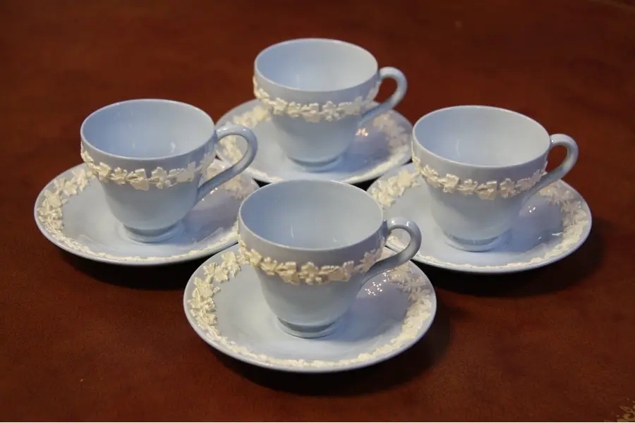Photo of Set of 4 Wedgwood Queensware Espresso Cups & Saucers