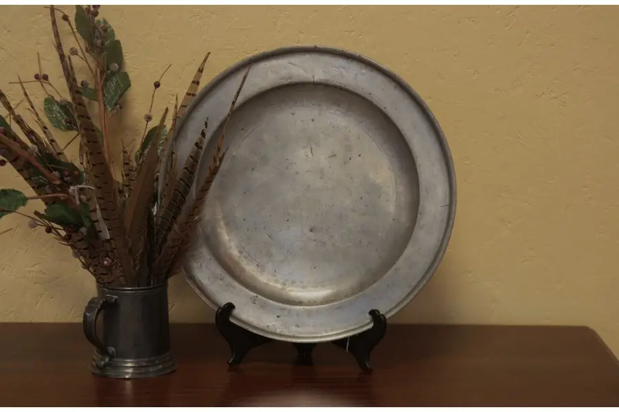 Photo of Pewter Charger, Sperling Canmark 1720