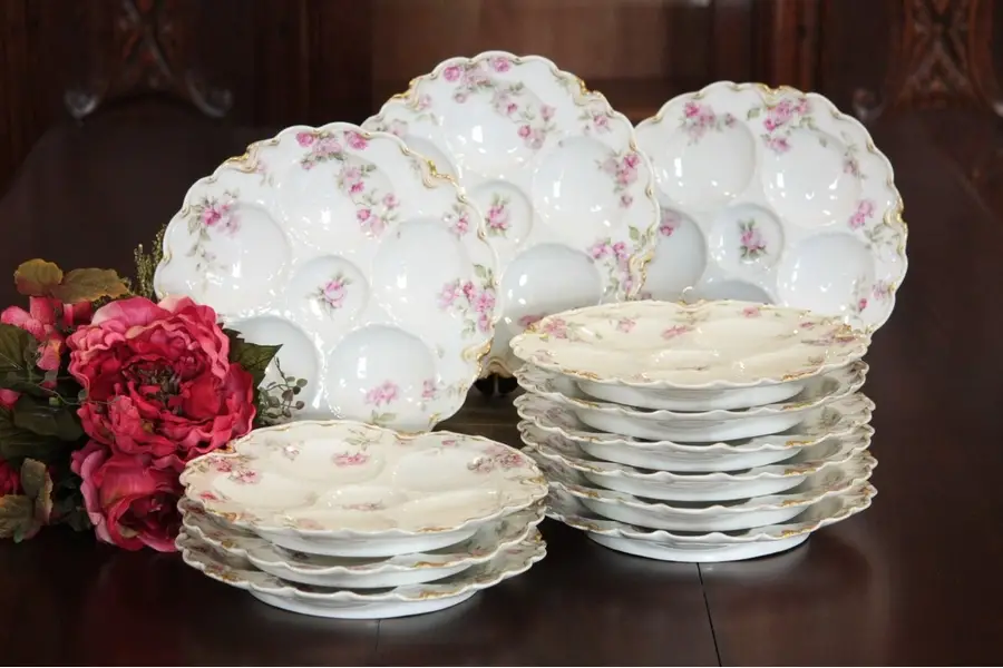Photo of Set of 9 Antique Haviland Limoges Oyster Plates