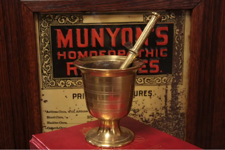 Photo of Brass Antique Footed Mortar & Pestle