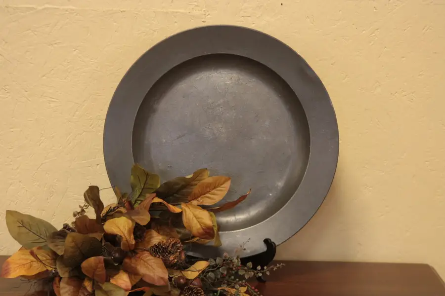 Photo of Pewter Charger, John Duncomb