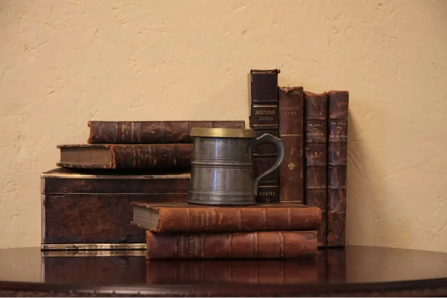 Photo of Pewter 1/2 Pint Tankard, Queen Victoria Mark