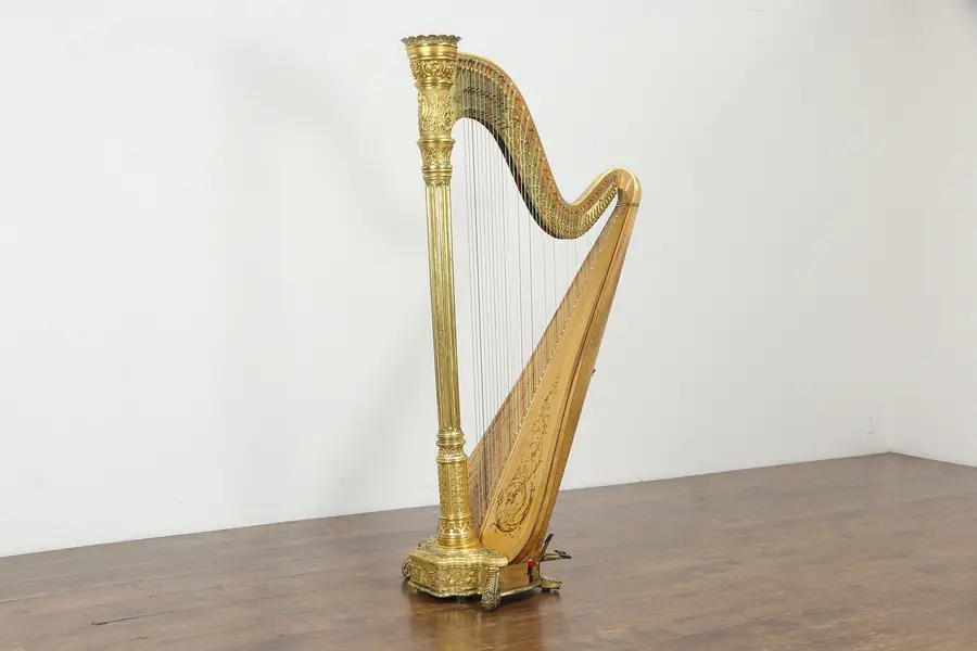 Photo of Concert Pedal Harp, Gold Style 22, No. 3333, Signed Lyon & Healy Chicago