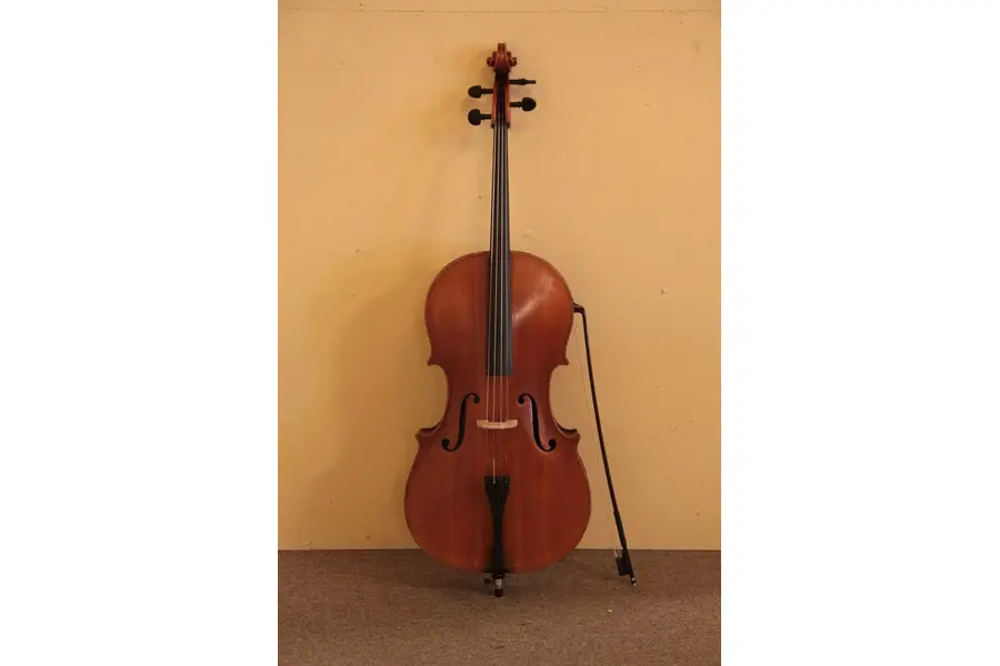 Photo of Student 3/4 German Laurel Cello, Bow & Bag