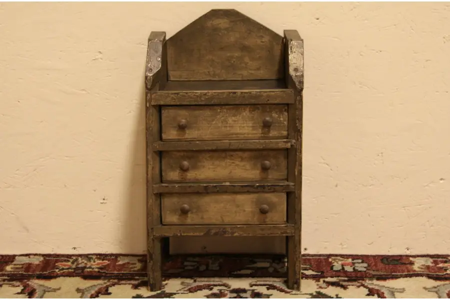 Photo of Rustic Cigar Box Jewel Chest