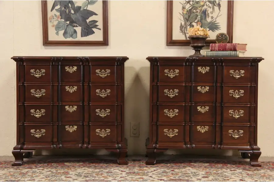 米軍放出品 1966年製 Maddox Table Co. ボウフロントチェスト Georgian Design Vintage Cherry Drop Front Secretary, Maddox