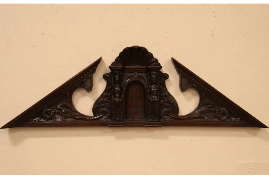 Photo of Carved Oak Architectural Crest, Figures