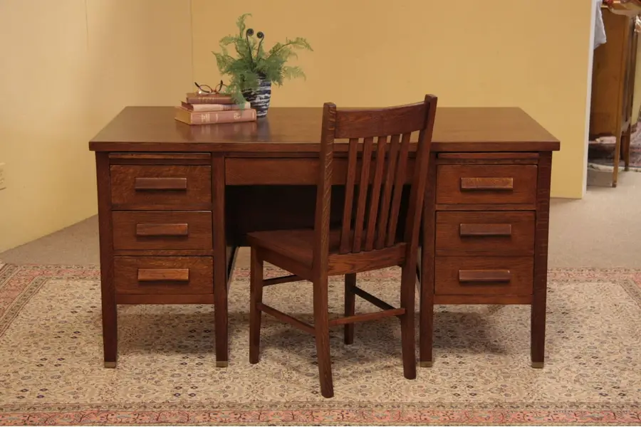 Photo of Arts & Crafts Quartersawn Mission Oak Desk
