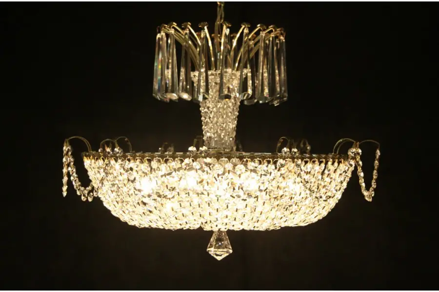 Photo of Strass Crystal Prisms Vintage Chandelier