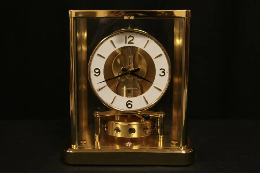 Photo of Atmos Yaeger 1990's LeCoultre 540 Atmospheric Clock