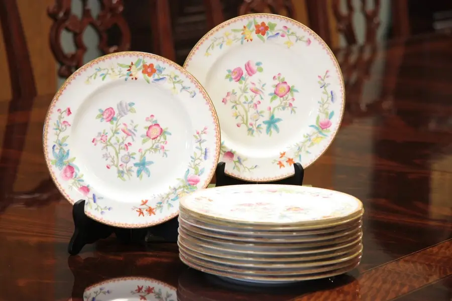 Photo of Set of 11 Royal Doulton Salad Dessert Plates