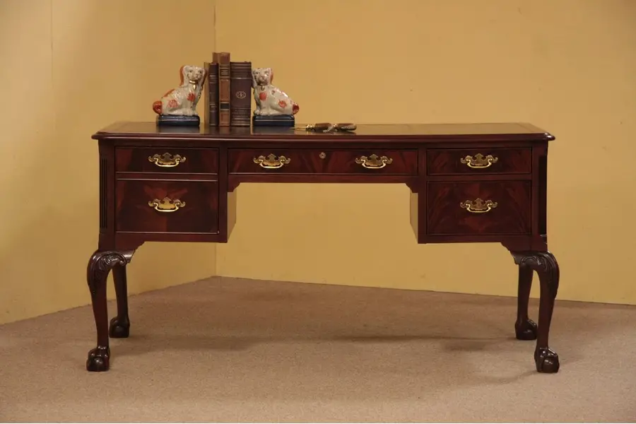 Photo of Hekman Georgian Mahogany Writing Desk