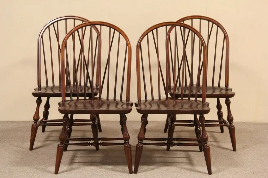 Photo of Set of 4 Pennsylvania House Windsor Dining or Game Table Chairs
