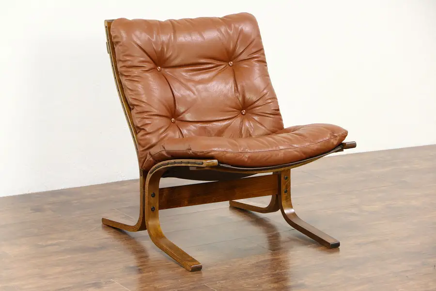 Photo of Midcentury Modern 1960 Vintage Tufted Leather Chair, Made in Norway