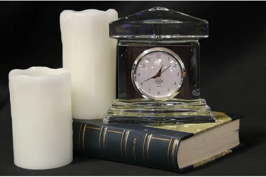 Photo of Lenox Crystal Quartz Clock